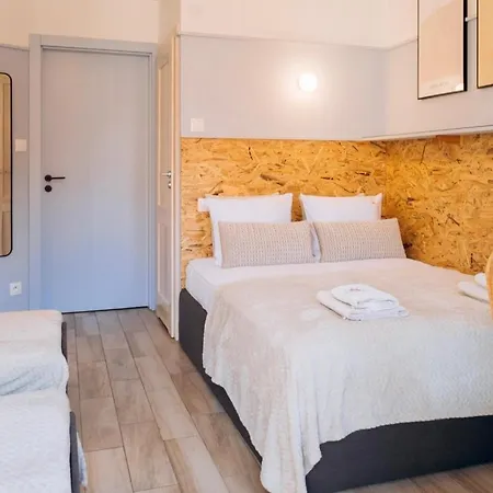 Fregata Ούστκα